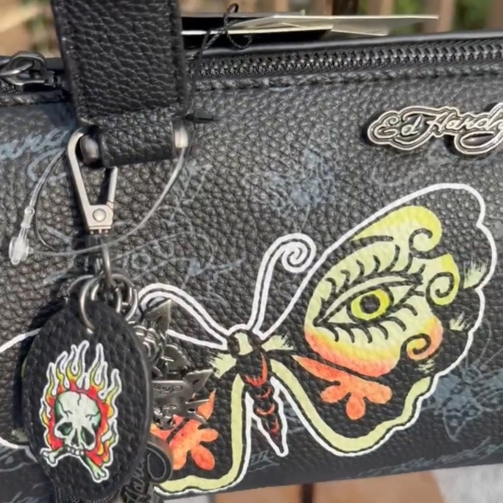Ed Hardy Black Multicolor Graphic Barrel Shoulder Bag NWT - Picture 2 of 10